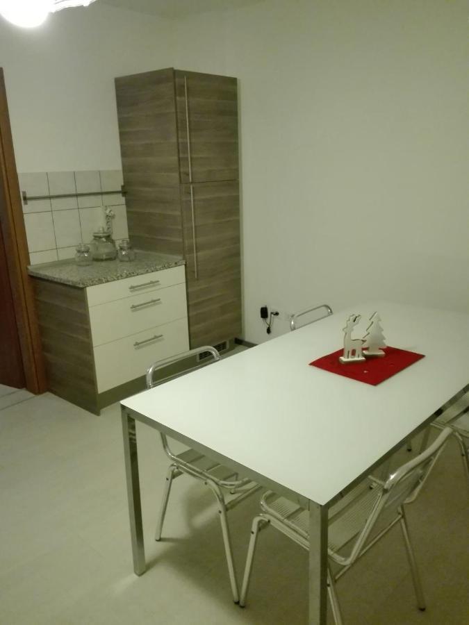 Girasole Grazioli 47 Bed & Breakfast Тренто Екстериор снимка